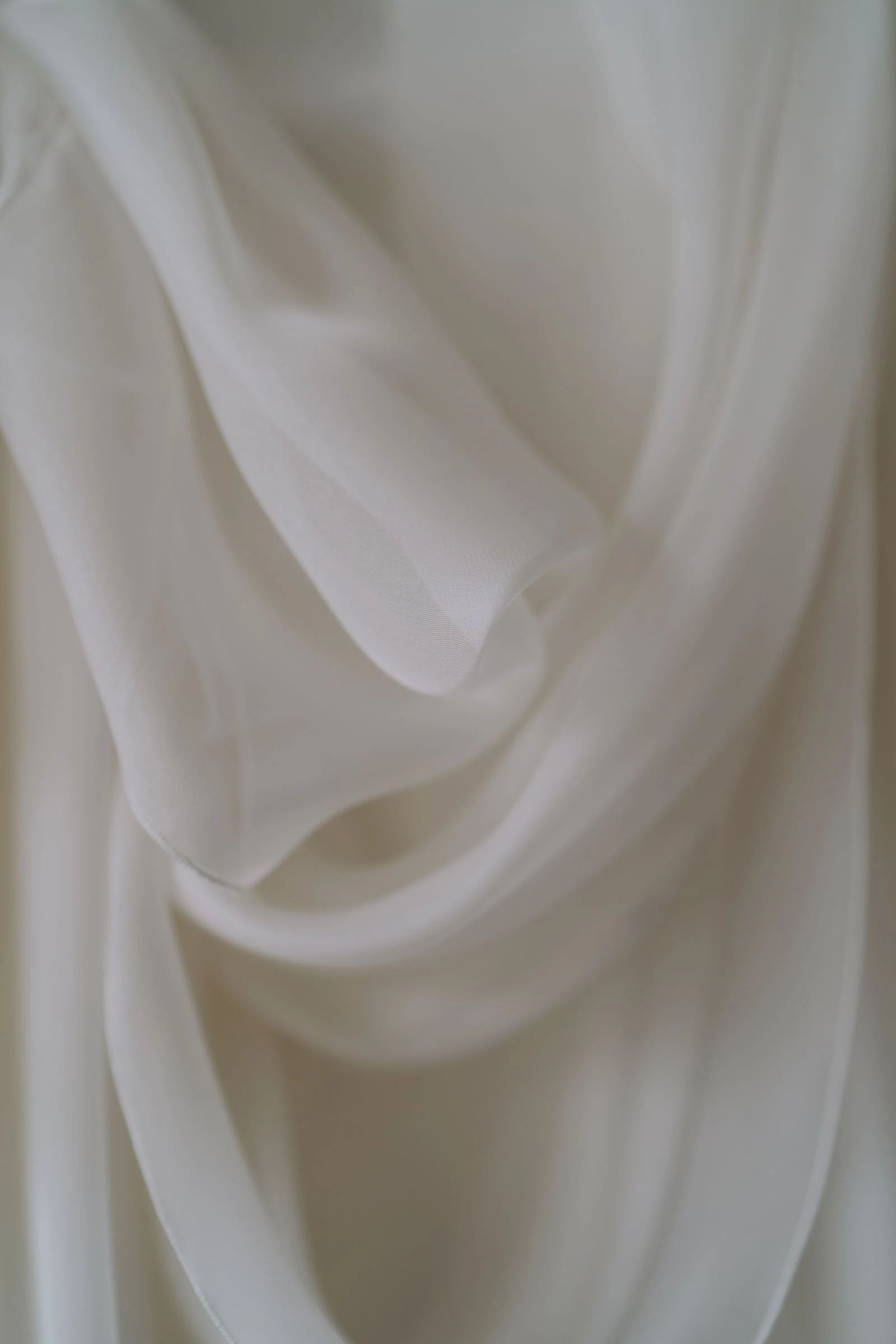 Detalle del tejido del vestido de novia